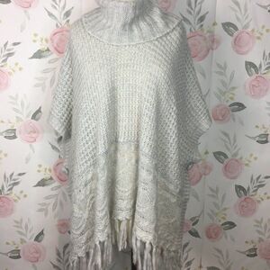 Keren Hart Silver Gray Knit Turtleneck Pullover Poncho with Fringe womens M L